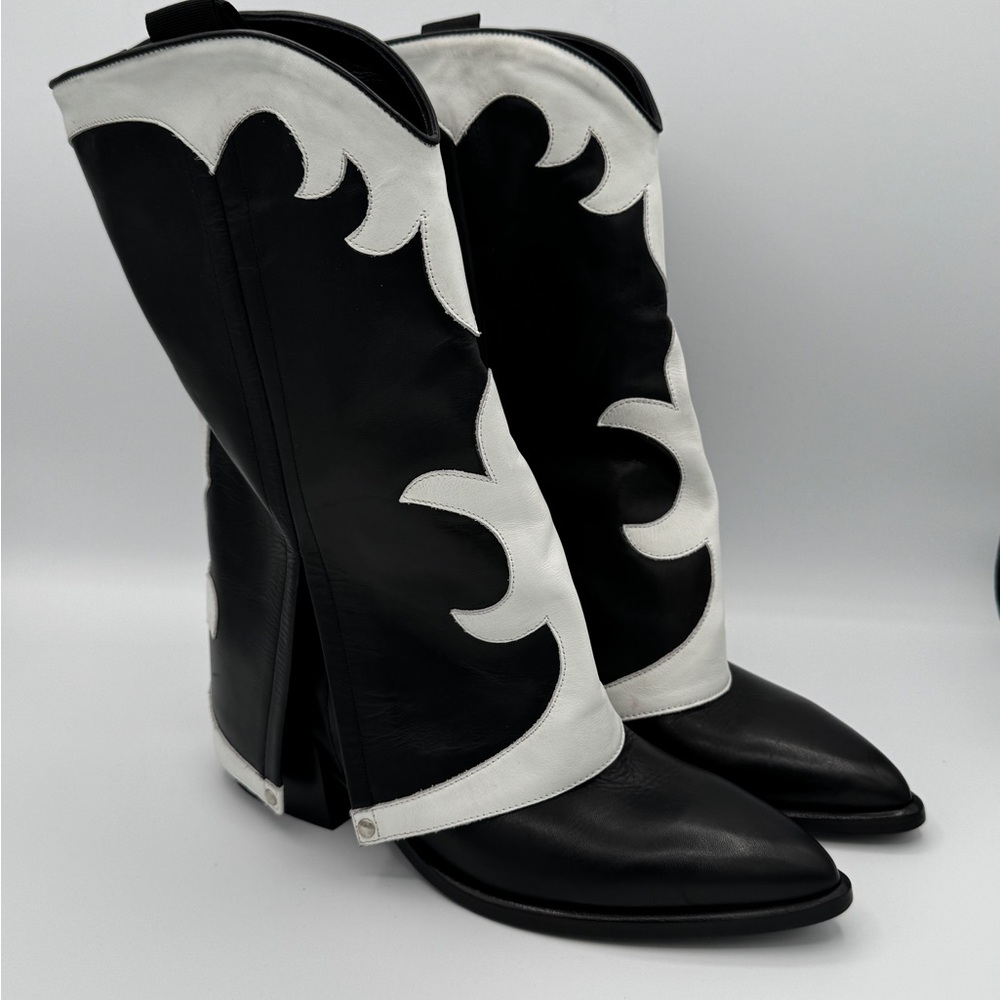 Atelier Vince Camuto Black & White Western Cowboy Boots 🤍🖤